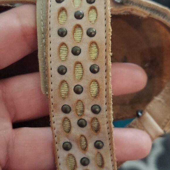 Naot Heeled Studded Leather Straps Sandals Sz 37 - Picture 11 of 11